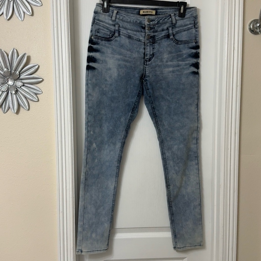 Blue Spice acid wash skinny jeans three button high-waist dark whiskering 13